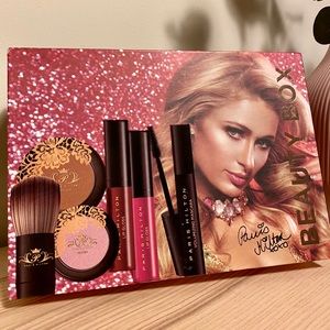 Paris Hilton make up kit